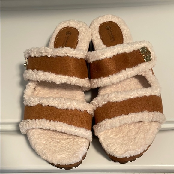 Giani Bernini Shoes - Brown and Cream Fuzzy Sandals